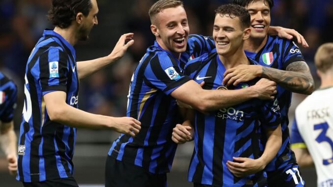 fc-internazionale-v-hellas-verona-fc-serie-a2-1088x768 (1)